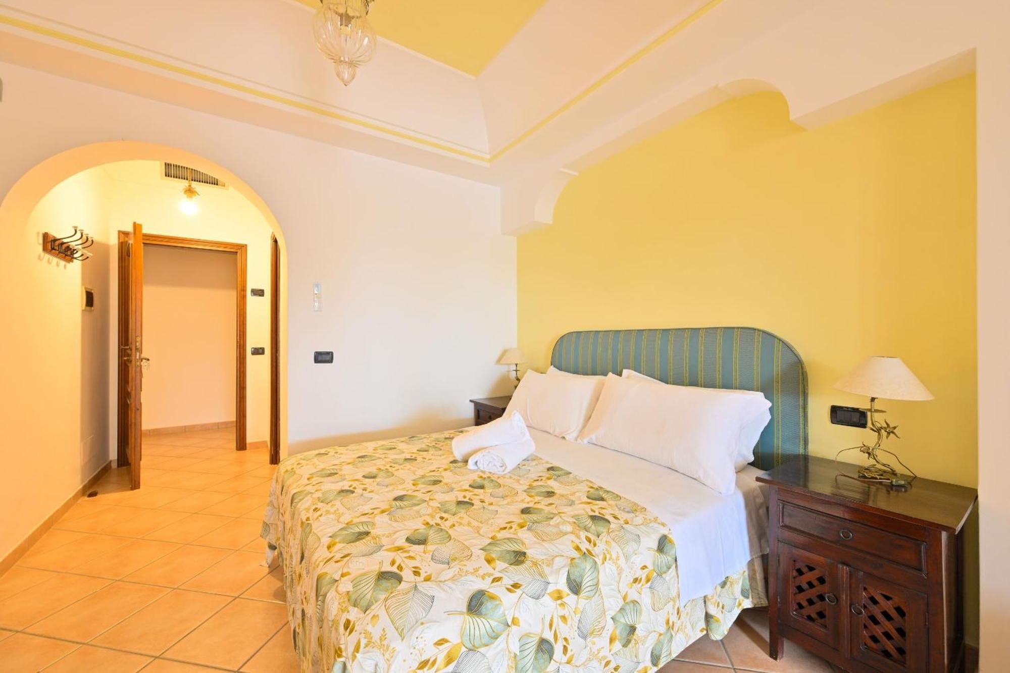 Bed & Breakfast Tenuta Tara Sant'Angelo (Isola d'Ischia)
