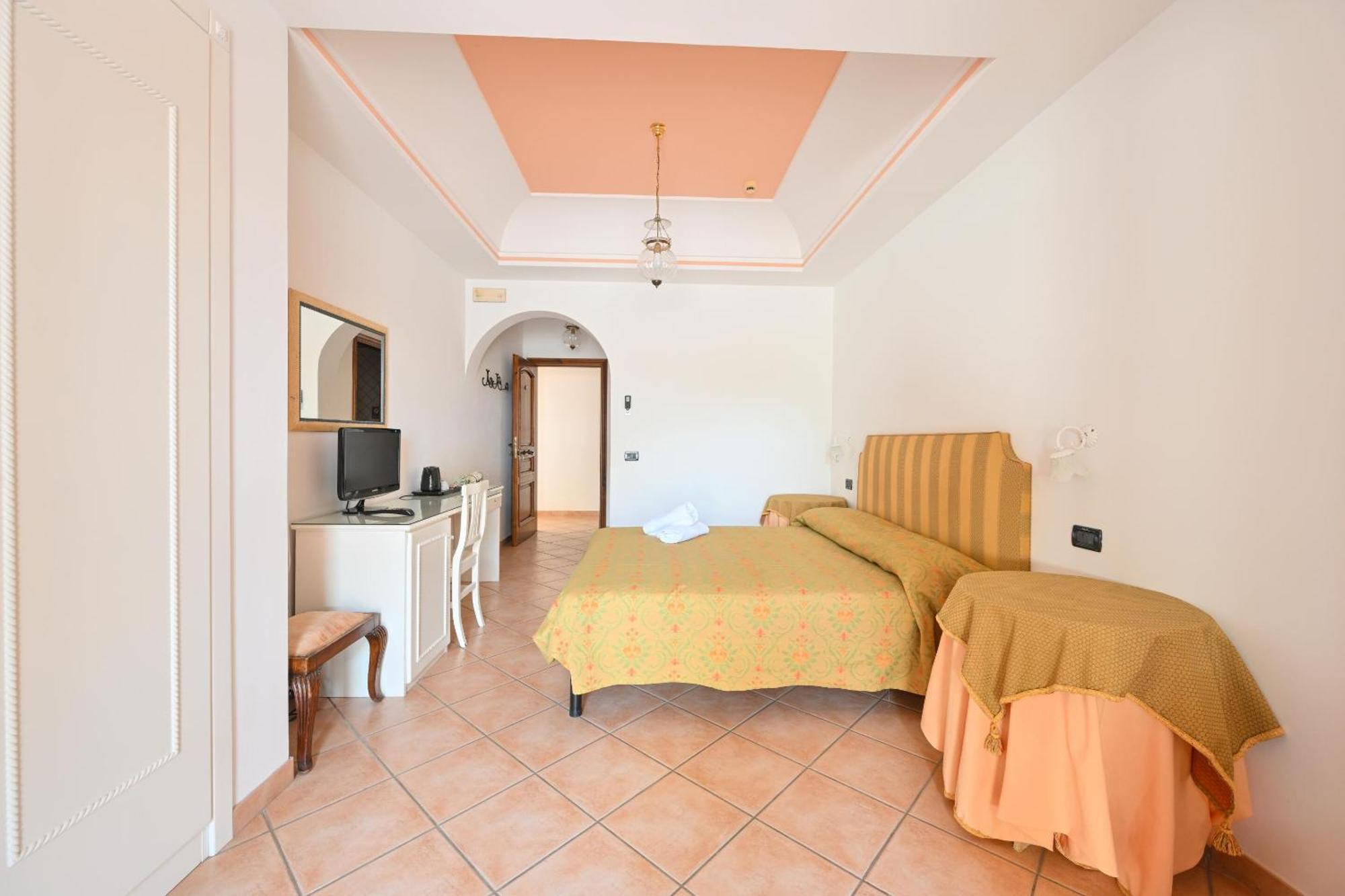 Tenuta Tara