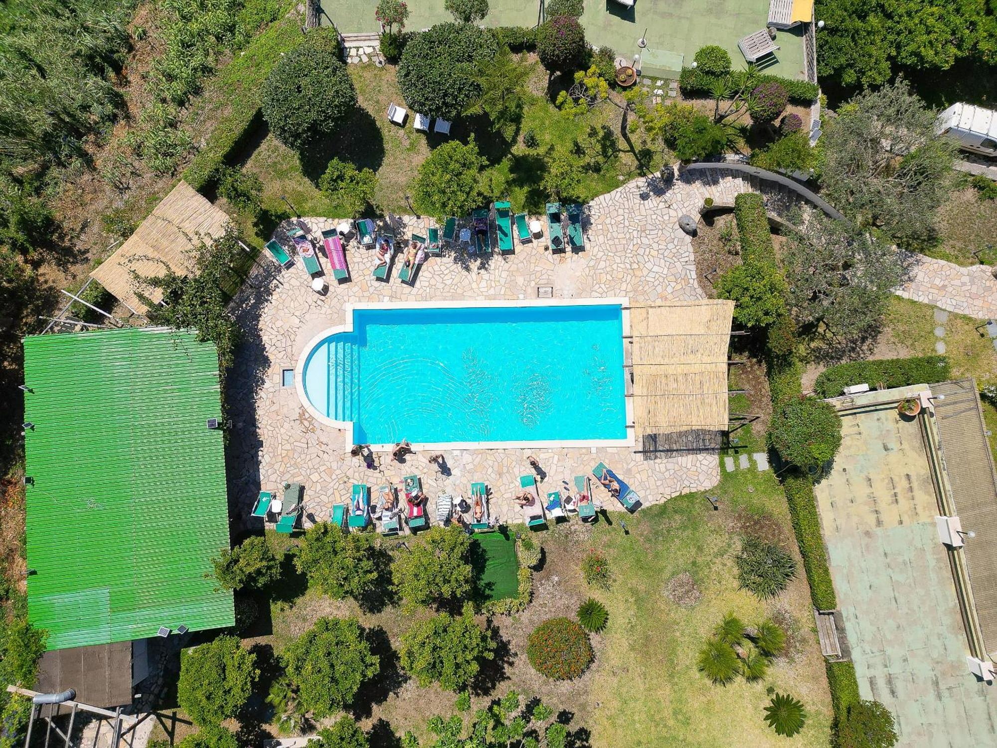 Tenuta Tara 3* Sant'Angelo (Isola d'Ischia)