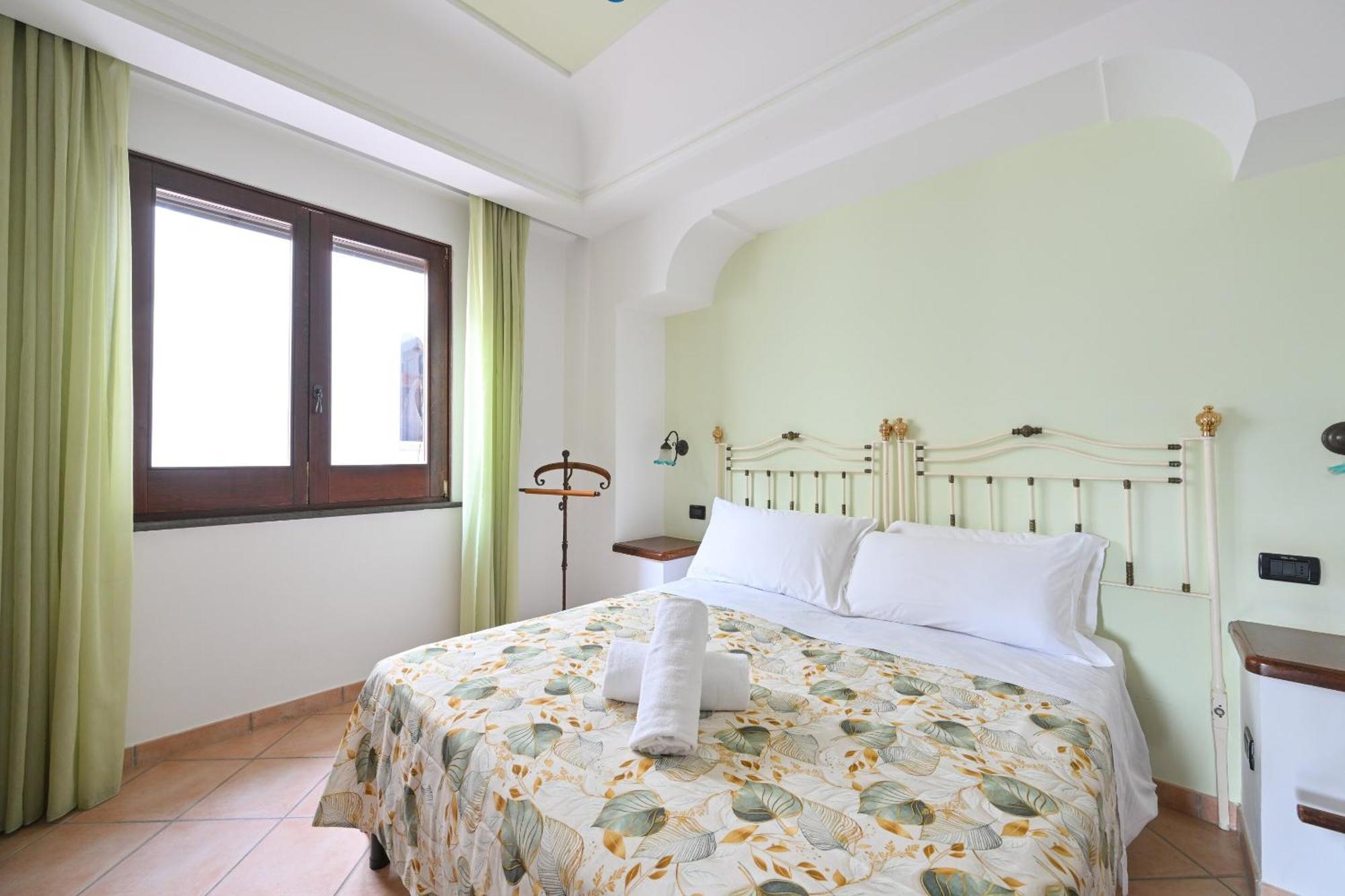 Tenuta Tara Bed & Breakfast